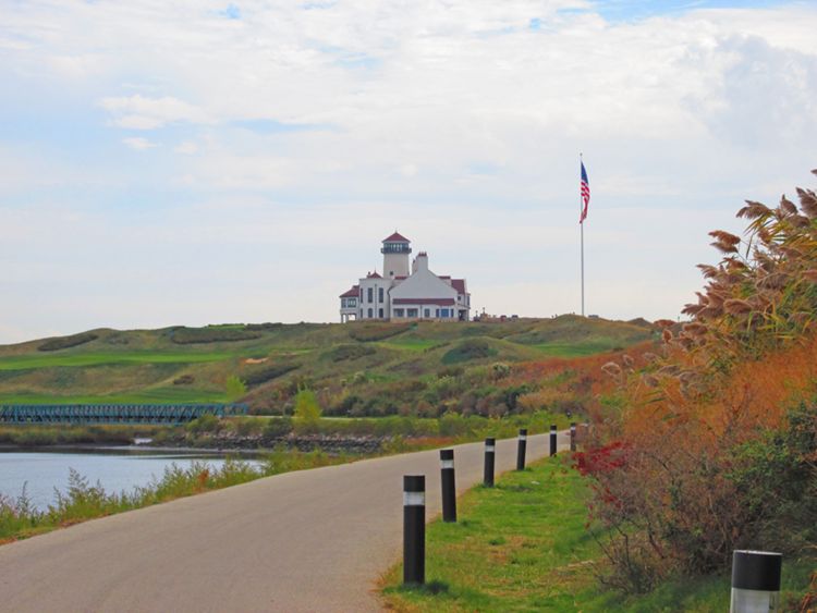 2013: Bayonne Golf Club (on the Constable Hook peninsula). Opening in 2006, this exclusive Scottish-style links course sits on top of a former municipal landfill. It received more than 700,000 cubic yards of material from several harbor dredging projects. A historical marker rests nearby.